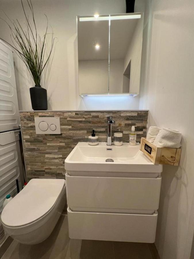 Apartment Stylish 1-bedroom Close To Exhibition Square Basel